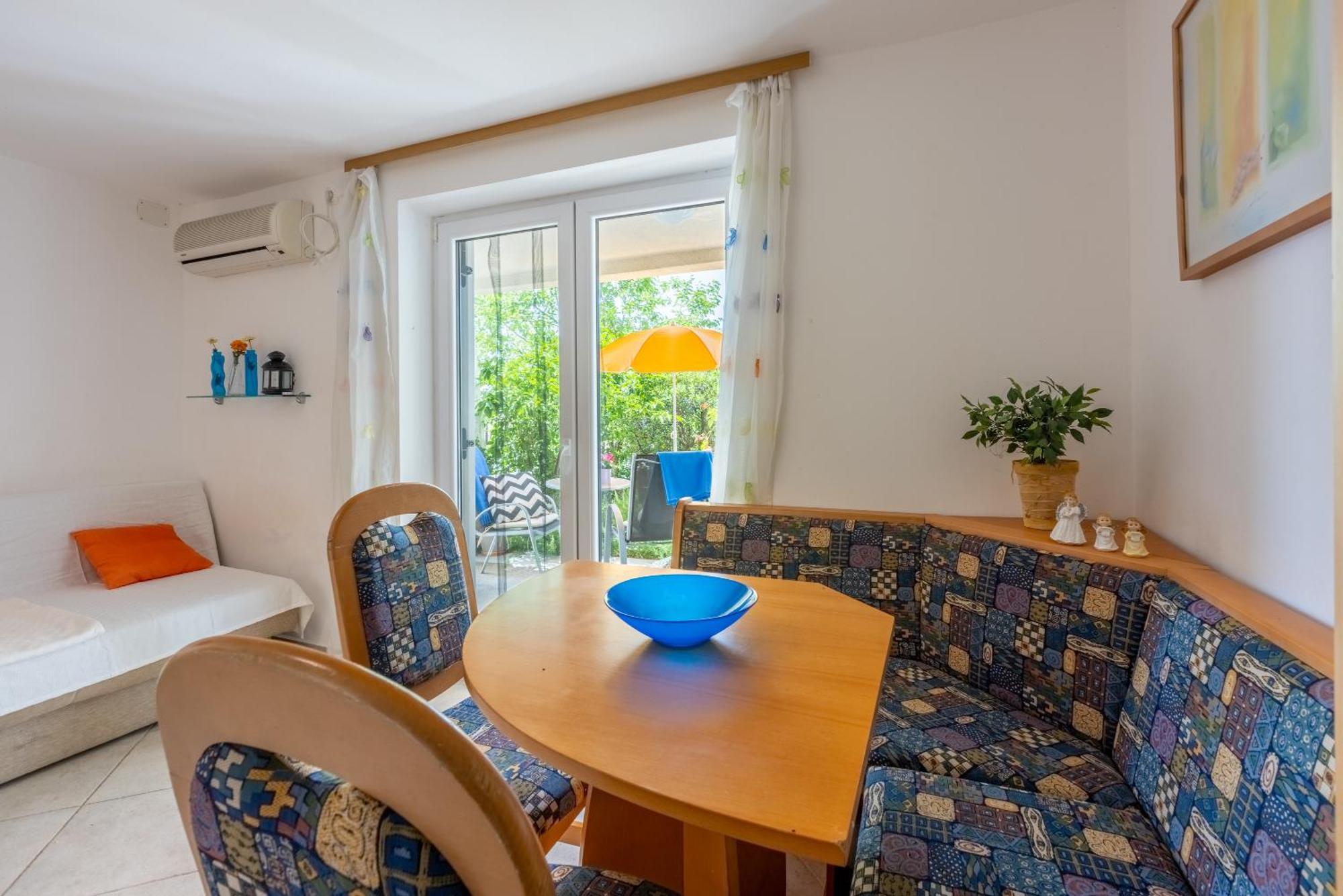 Ferienwohnung Vila Bohemia Dramalj Exterior foto