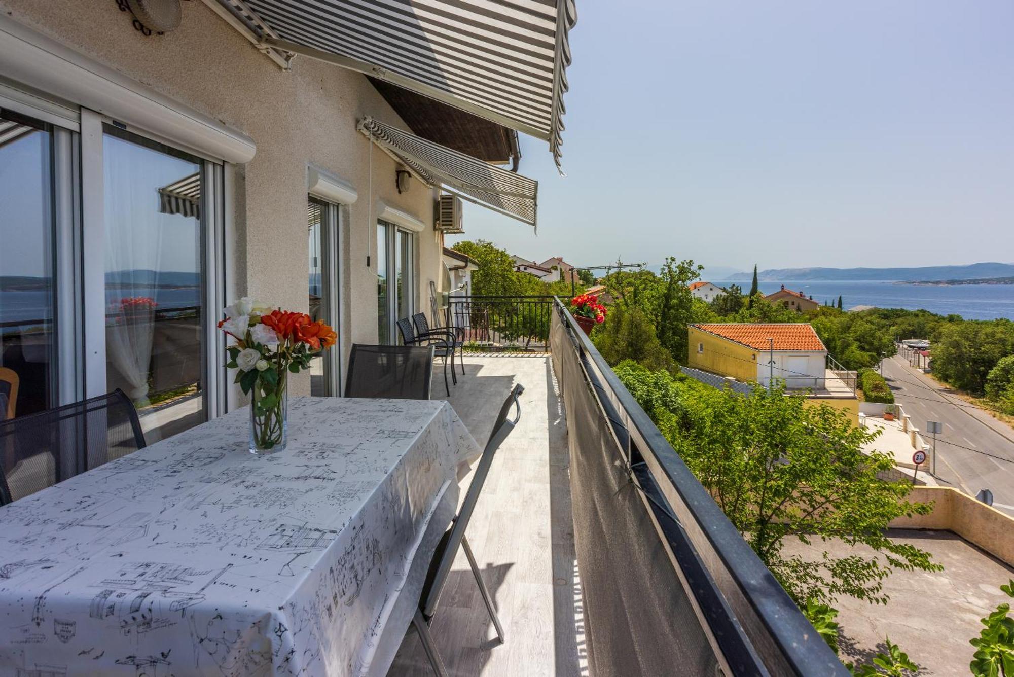 Ferienwohnung Vila Bohemia Dramalj Exterior foto