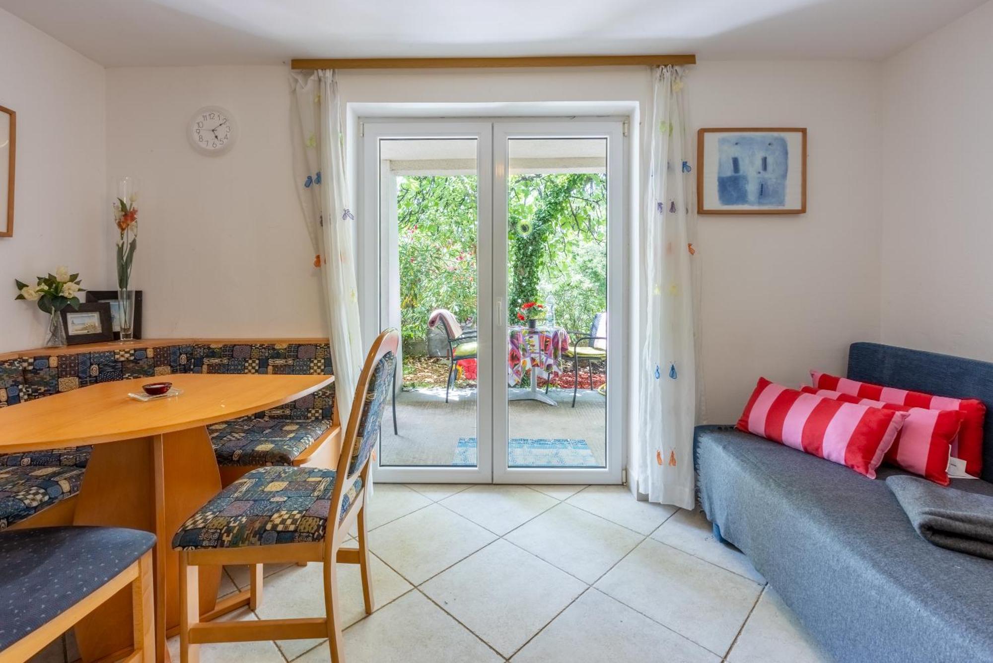 Ferienwohnung Vila Bohemia Dramalj Exterior foto